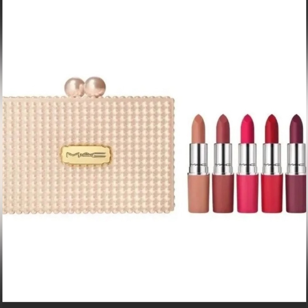 Brand new Mac lipstick set